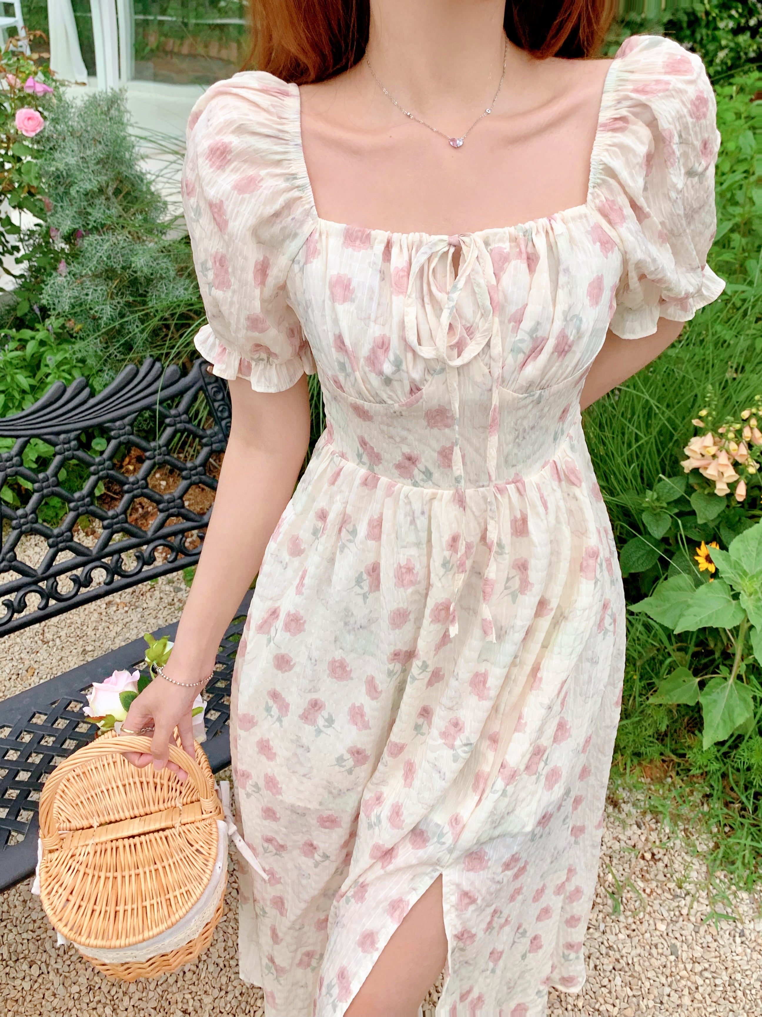 floral square neck dress WOMEN'S SHORT SLEEVE SMOCK MAXI waist 30.4 in Sweet Floral Square Neck Dress